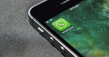 Os 98 MELHORES Assuntos para Conversar no WhatsApp